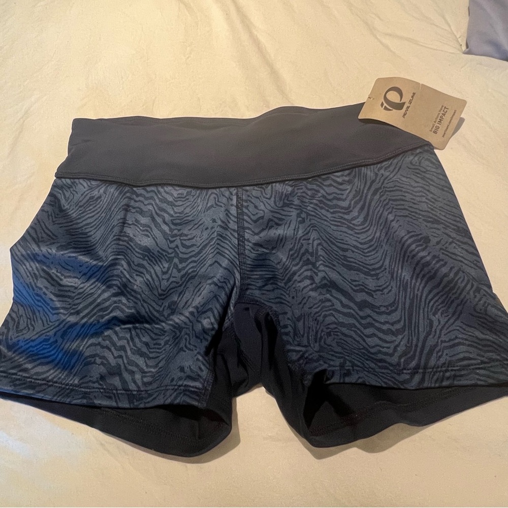 Pearl Izumi Women's Blue Booty Shorts